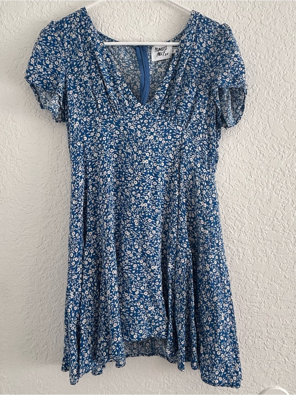 Princess Polly Blue Floral V-Neck Mini Dress